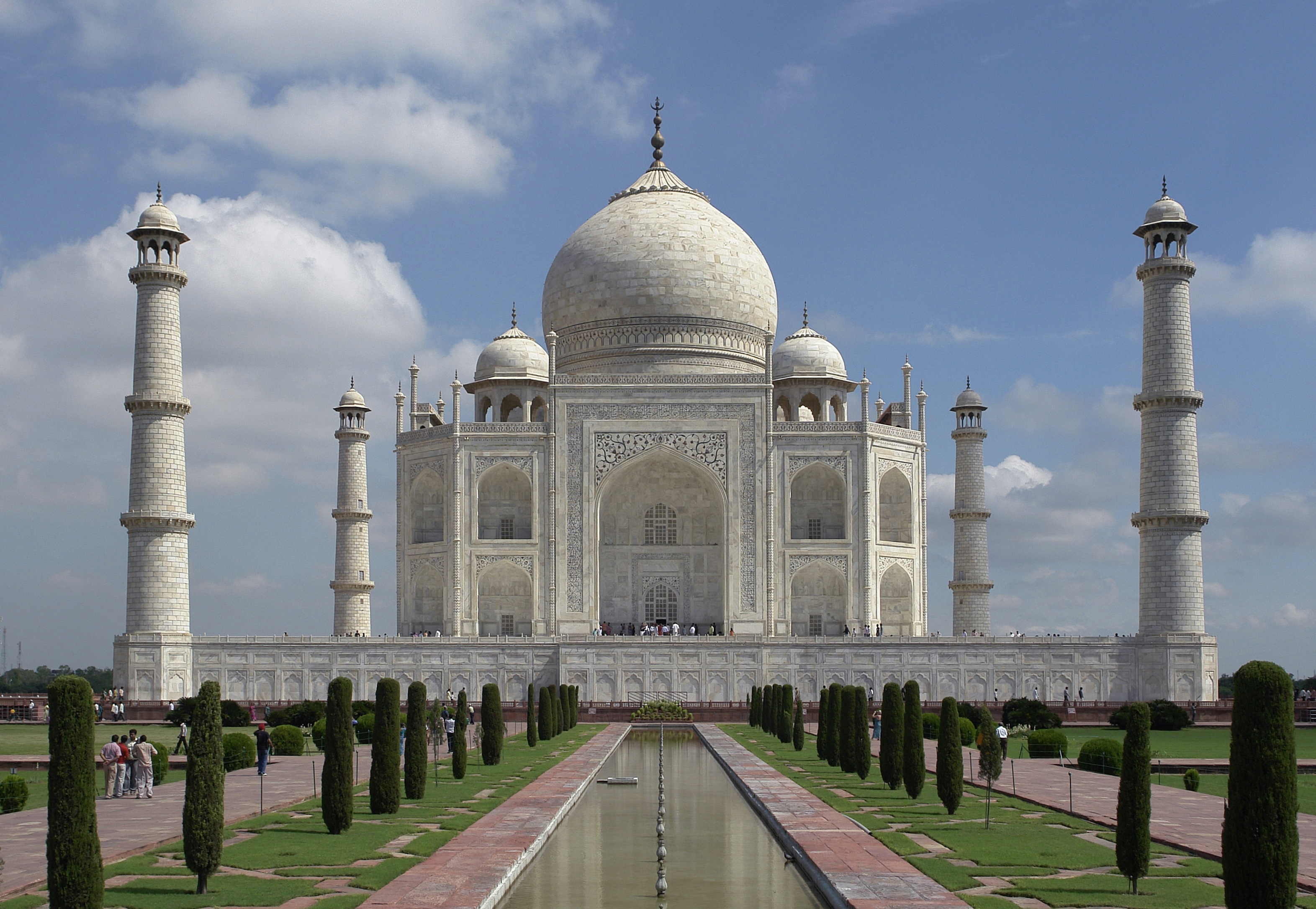 Amritsar to Agra Taxi